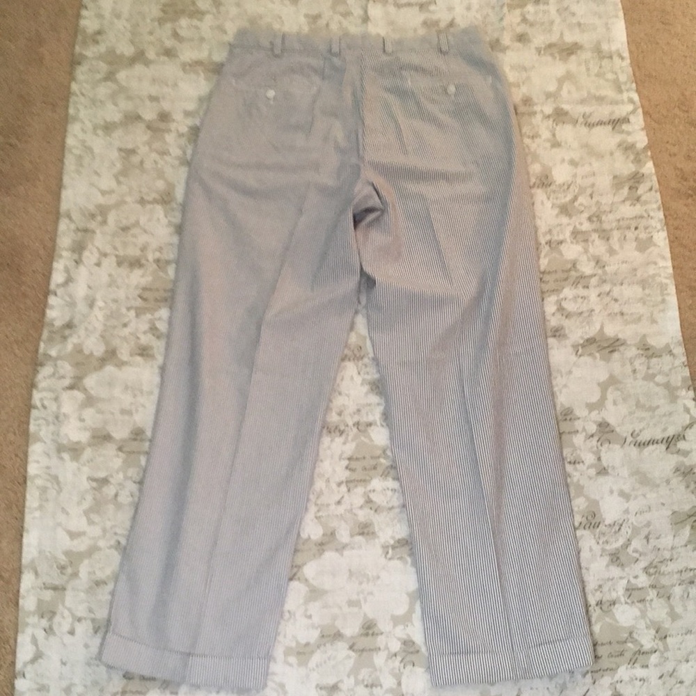 BROOKS BROTHERS | ELLIOT FIT SEERSUCKER PANTS - Picture 4 of 6